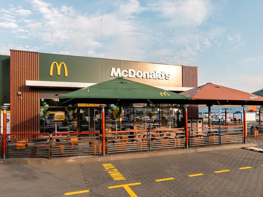 McDonald’s, Bulevardul Republicii, Ploiești, România