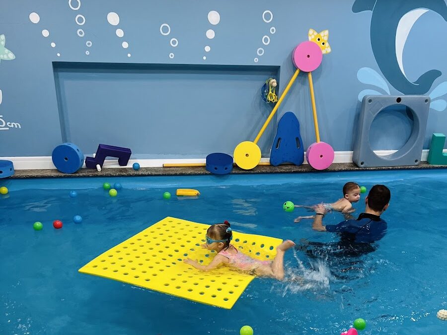 Acvatic Bebe Club, Strada Delea Nouă 15, 030924 București, România