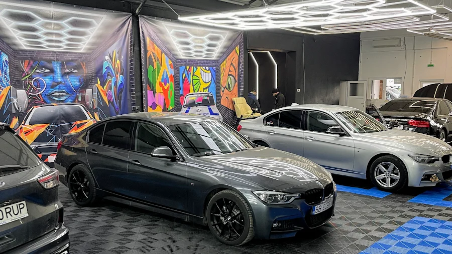 Workshop Sibiu Colantari Auto Car Wrapping Station, Strada Ogorului 30, 550052 Sibiu, România