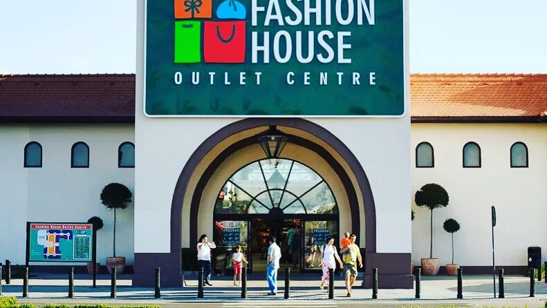 Fashion House Outlet Centre Militari