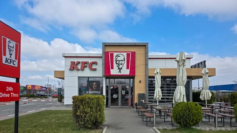 KFC Drive-Thru, Bulevardul Iuliu Maniu 560, 061129 București, România