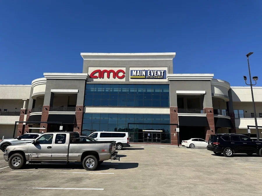 AMC Parkway Pointe 15