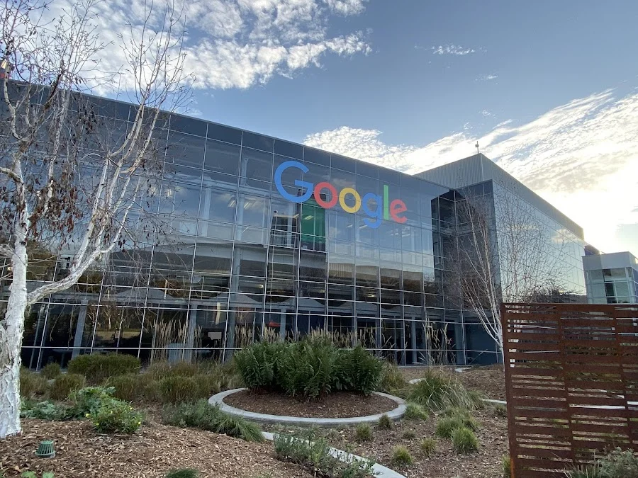 Googleplex, 1600 Amphitheatre Pkwy, Mountain View, CA 94043, Statele Unite ale Americii