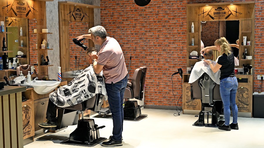 Classic Haircut Barbershop, Centru Comercial Vitantis, Șoseaua Vitan-Bârzești 7A, etaj 1, 077160 București, România