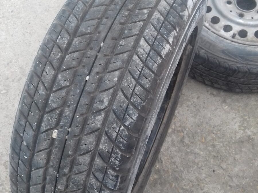 Dezmembrări Auto Răzvad, 137395 Răzvad, România